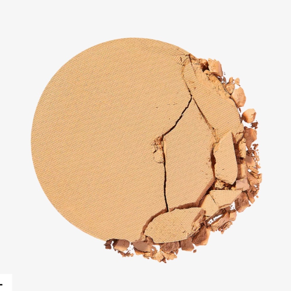 Lancôme Dual Finish Lightweight Pressed Powder Foundation- 410 Bisque (W) - Picture 2 of 2